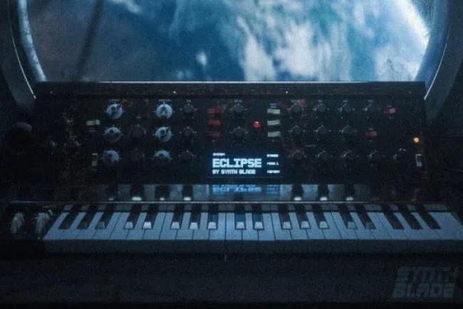 Synth Blade – Eclipse (Atmospheric) (DIVA)